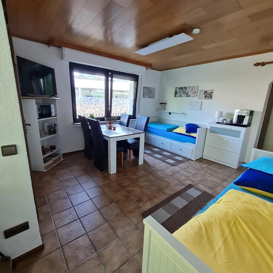 Ferienwohnung W.Esel Везел Екстериор снимка