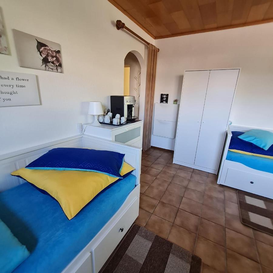 Ferienwohnung W.Esel Везел Екстериор снимка